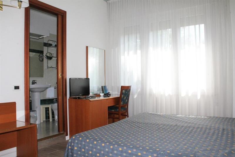 Hotel Italia 3*