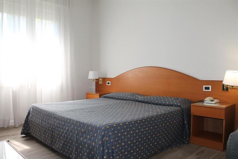 Italia Hotel